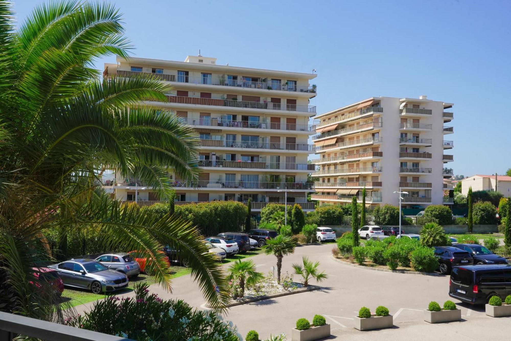 Thalazur Antibes - Hotel & Spa Exterior photo
